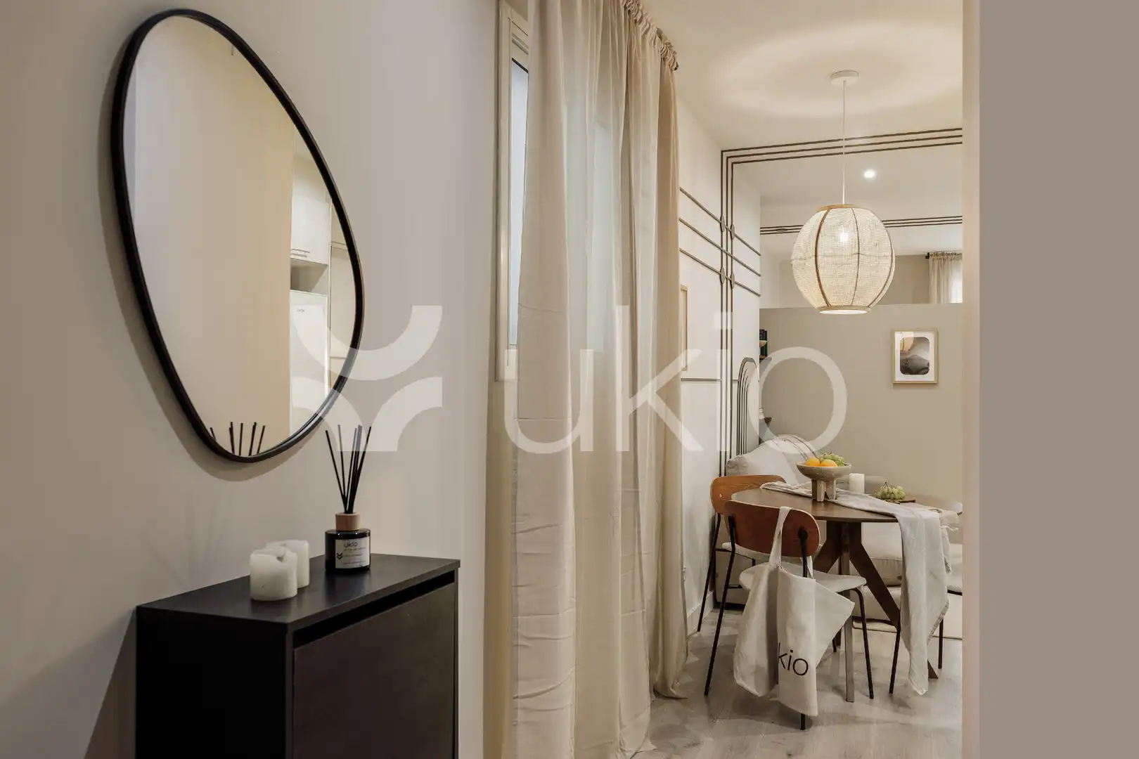 Apartment with lift to rent in Carrer del Comte Borrell, imagen 11