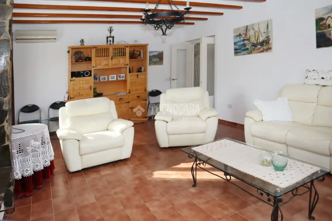 Sala de estar de Casa o chalet en venta en Mojácar con Jardín privado y Terraza