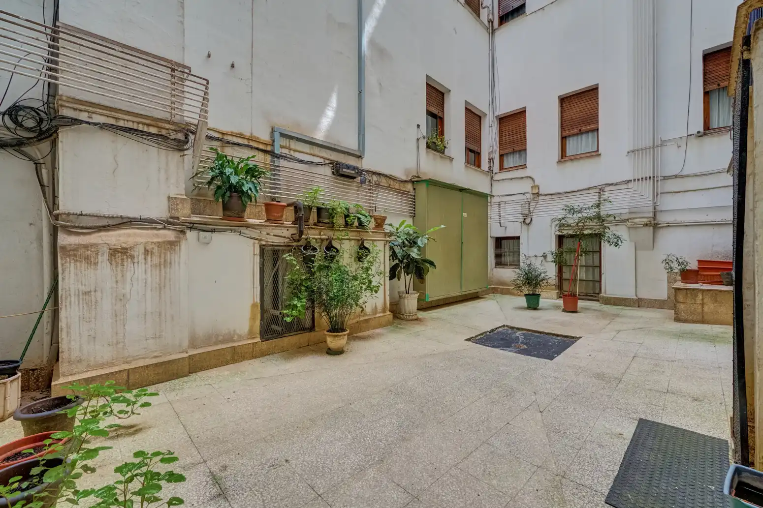 Vista exterior de Pis en venda en  Pamplona / Iruña amb Calefacció, Parquet i Traster