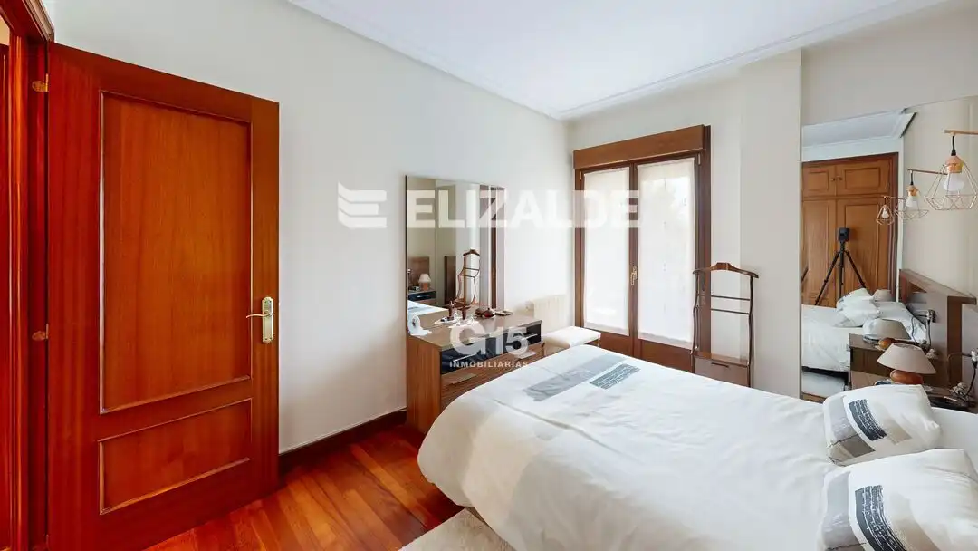 Habitación de Piso en venta en Donostia - San Sebastián  con Calefacción, Jardín privado y Terraza