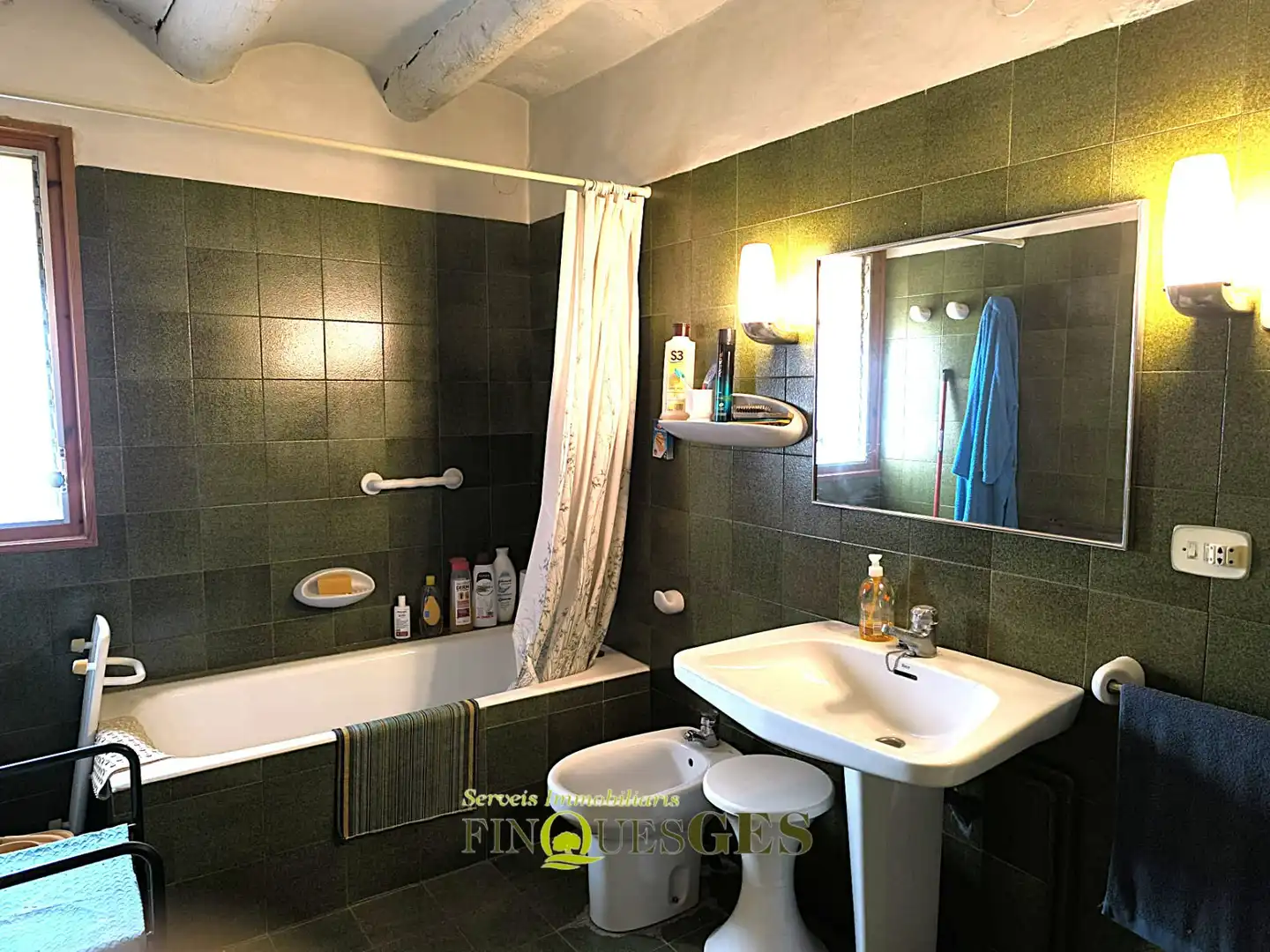 Baño de Casa o chalet en venta en Vallbona de Les Monges con Calefacción, Jardín privado y Terraza