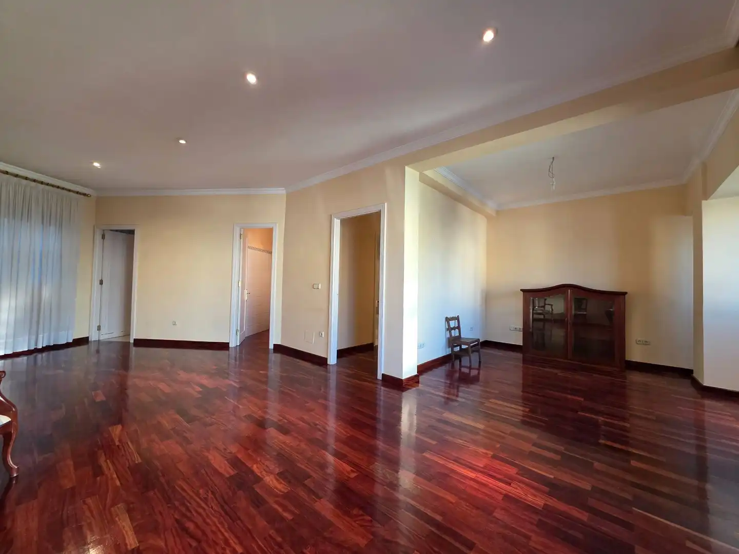 Sala d'estar de Pis en venda en Las Palmas de Gran Canaria amb Parquet