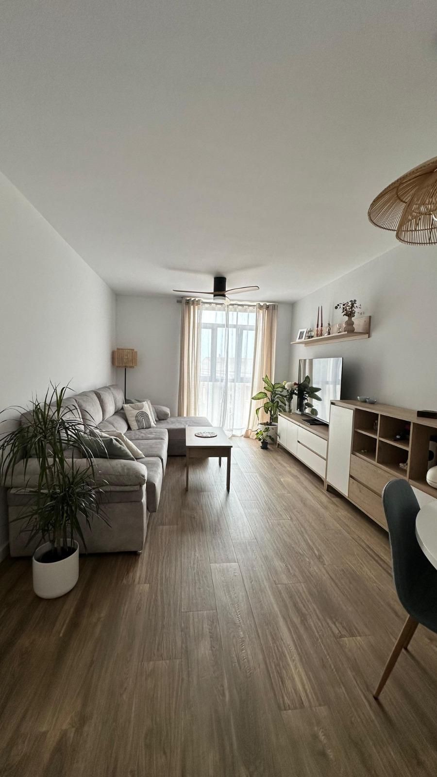 Sala d'estar de Àtic en venda en Torremolinos amb Aire condicionat i Terrassa