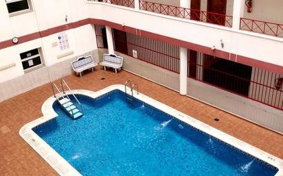 Swimming pool of Flat for sale in Torrevieja  with Air Conditioner, Heating and Terrace