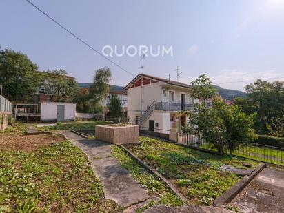 Vista exterior de Pis en venda en Etxebarri amb Balcó