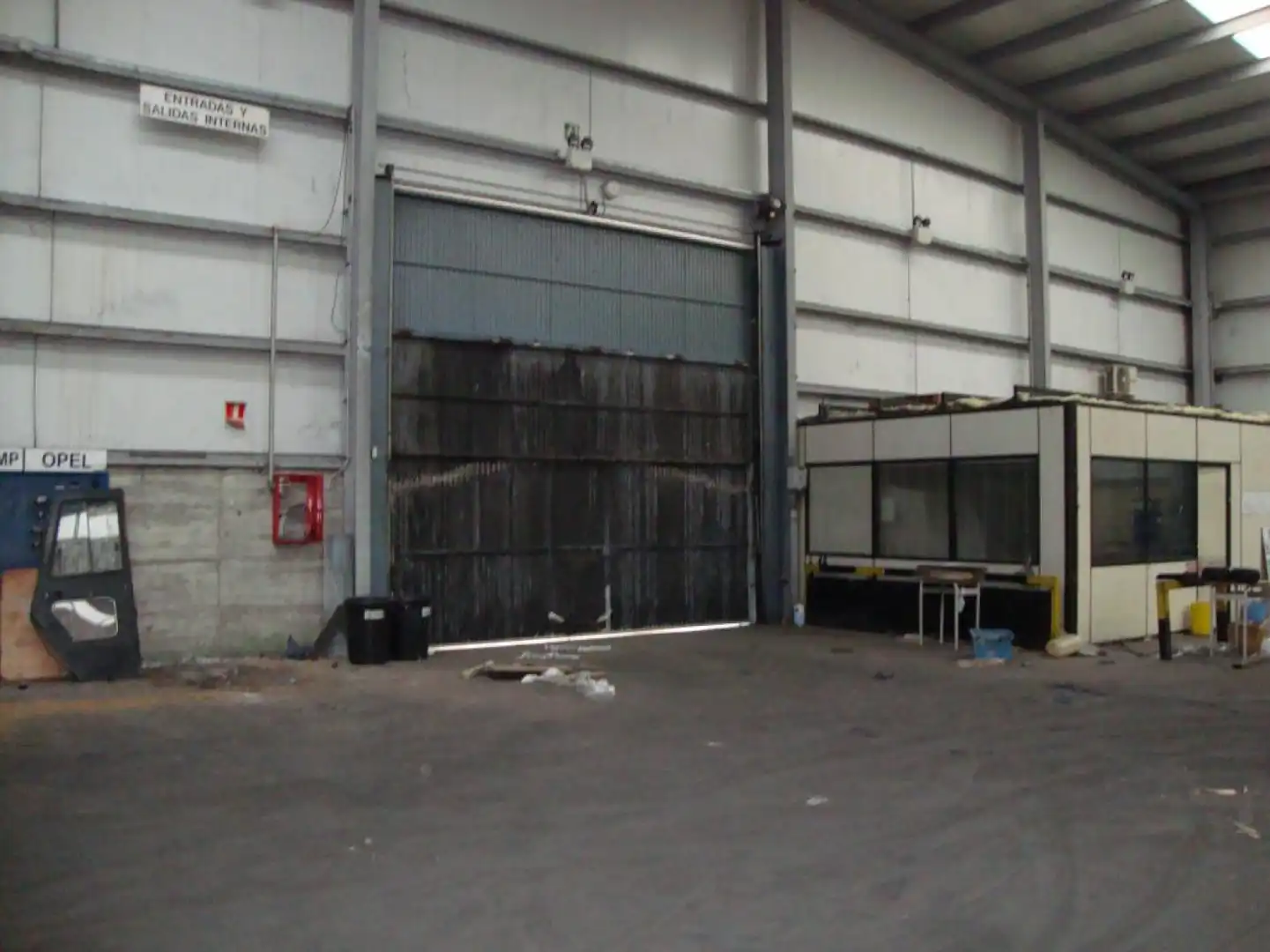 Vista exterior de Nave industrial en venta en Viana