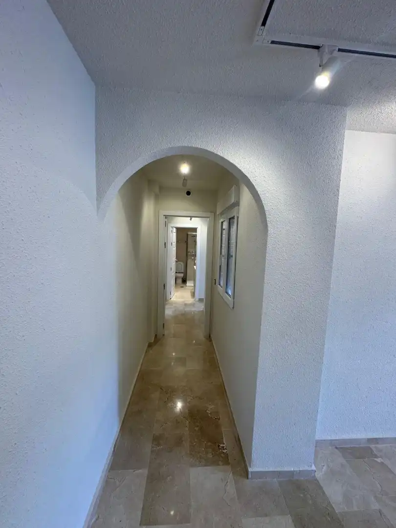 Flat for sale in Benahavís  with Air Conditioner and Terrace