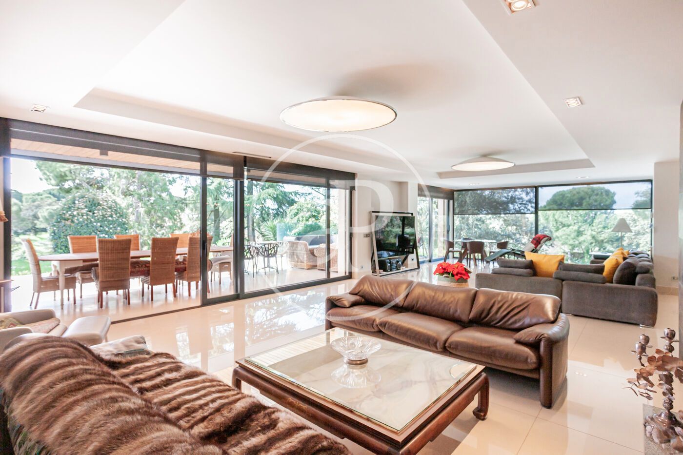 Living room of House or chalet for sale in  Madrid Capital  with Air Conditioner, Heating and Private garden