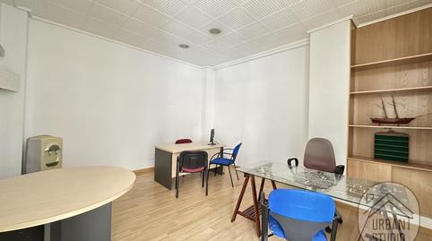 Foto 3 de Oficina en venda a Capitán Amador, Campoamor, Alicante / Alacant