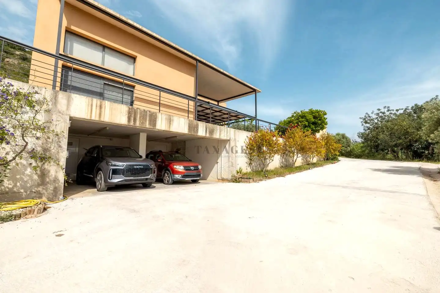 Parking de Casa o chalet en venta en Tortosa con Aire acondicionado, Calefacción y Jardín privado