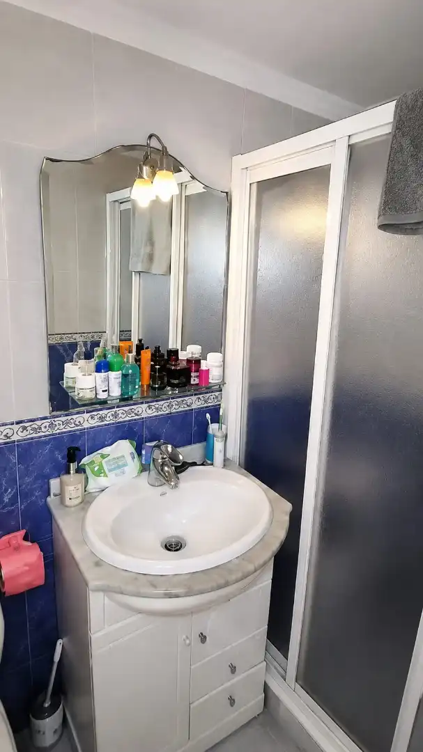 Bathroom of Flat for sale in Málaga