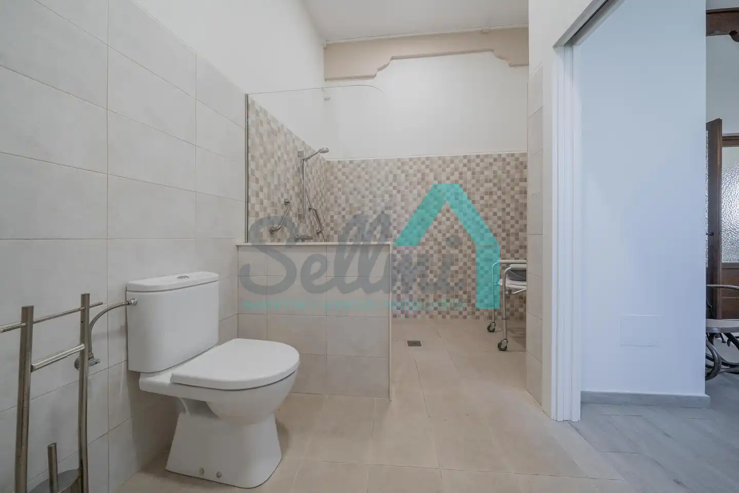 Bathroom of Houses for sale in Pravia  with Heating, Private garden and Parquet flooring