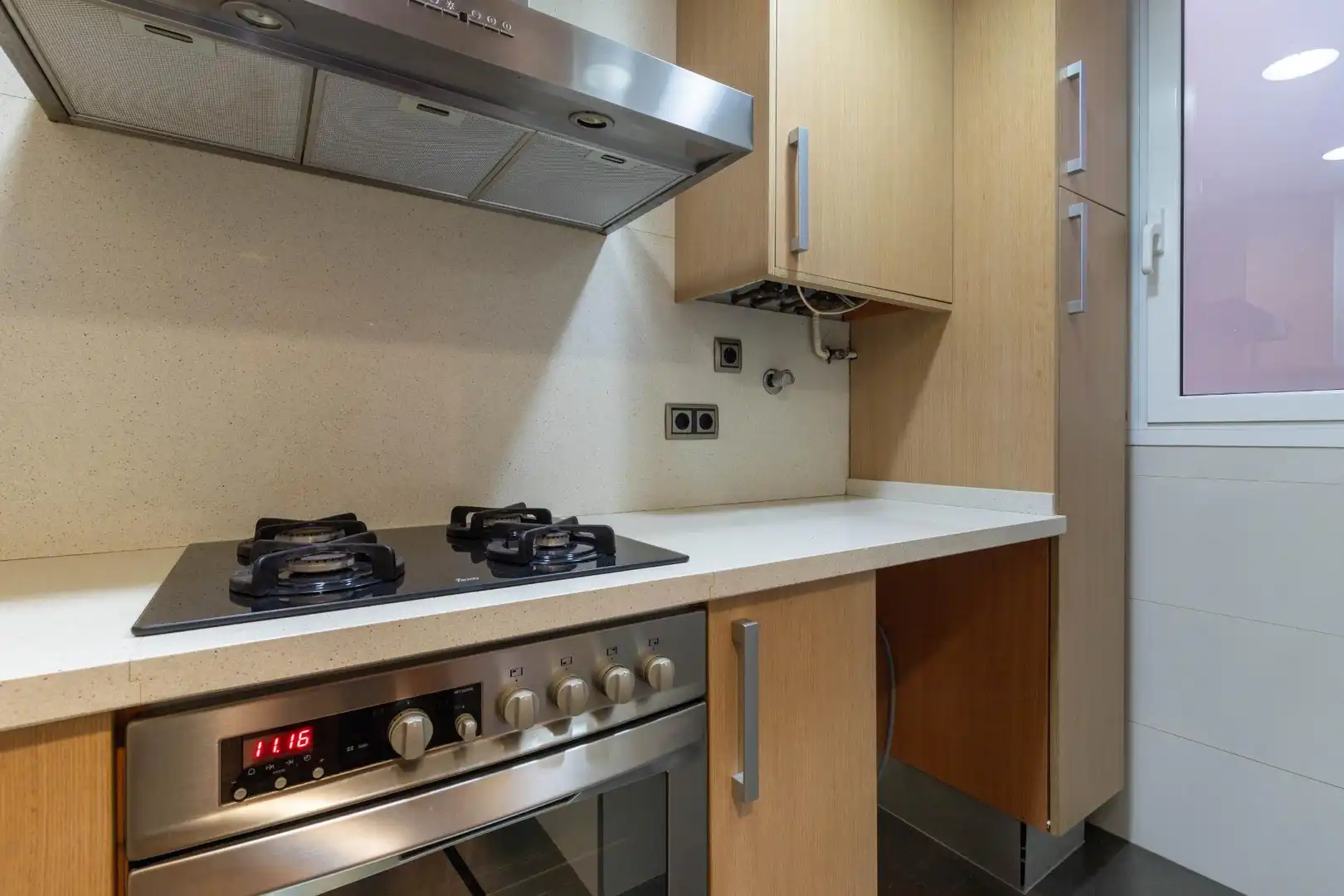 Kitchen of Flat for sale in Barcelona  with Air Conditioner, Heating and Parquet flooring