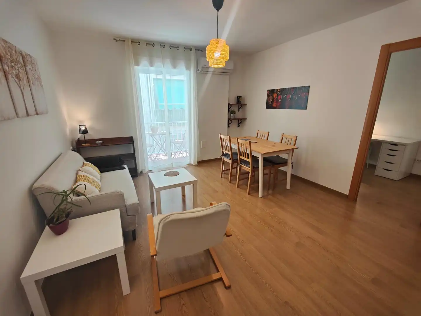 Sala de estar de Piso de alquiler en Granada con Aire acondicionado, Calefacción y Amueblado