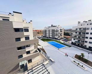 Swimming pool of Flat for sale in Alcalá de Henares  with Air Conditioner, Heating and Parquet flooring