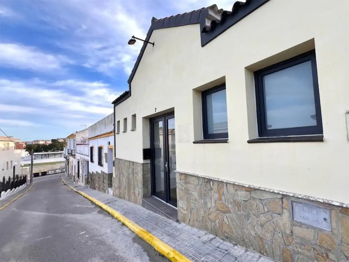 Vista exterior de Local en venta en Medina Sidonia