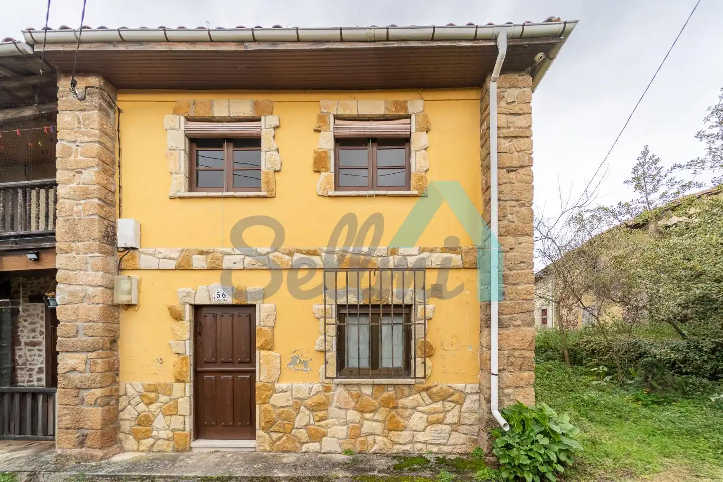 Vista exterior de Casa adosada en venta en Villaviciosa con Parquet