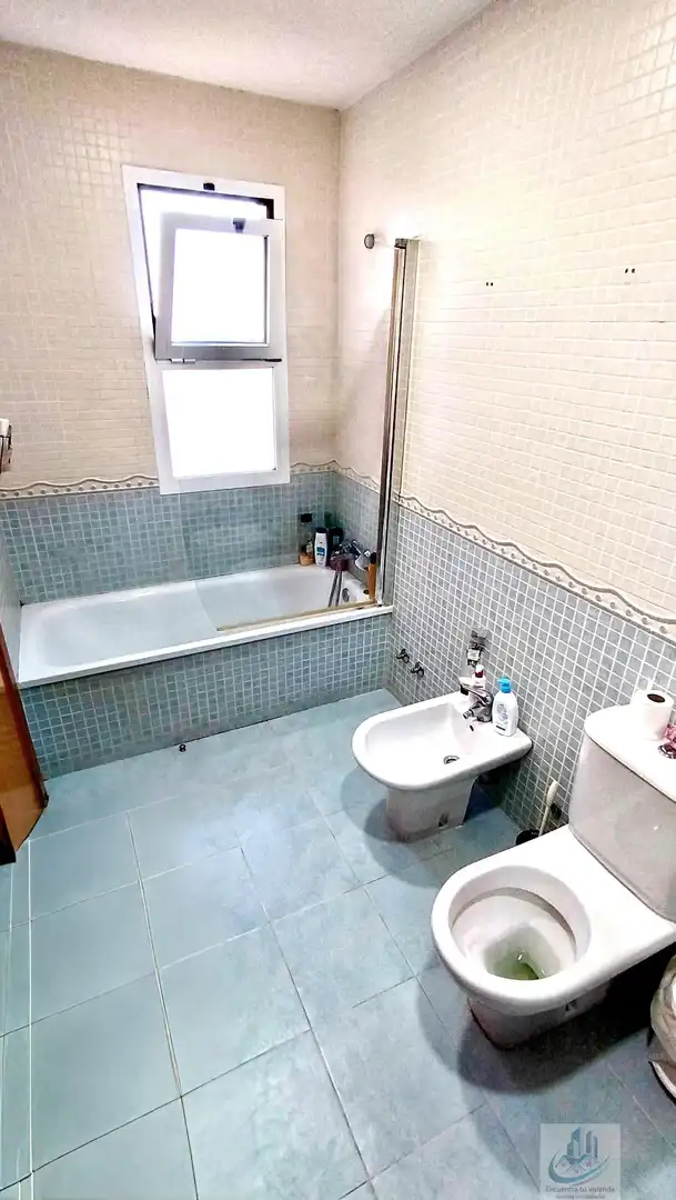 Bathroom of Duplexes for sale in Chiclana de la Frontera  with Air Conditioner, Terrace and Storage room