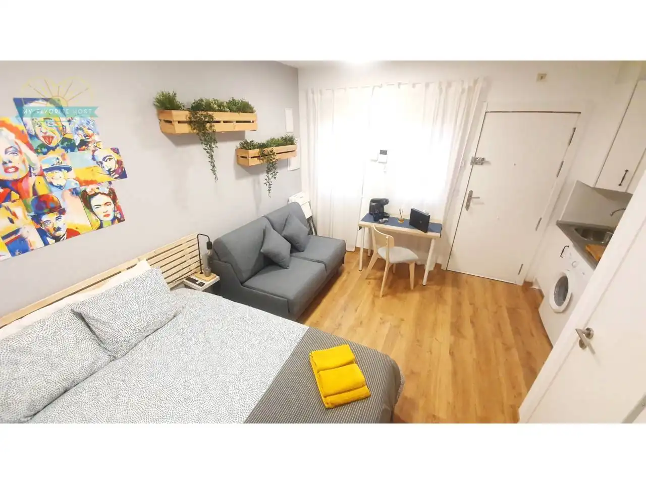 Bedroom of Study for rent in Madrid  with Parquet flooring and Furnished