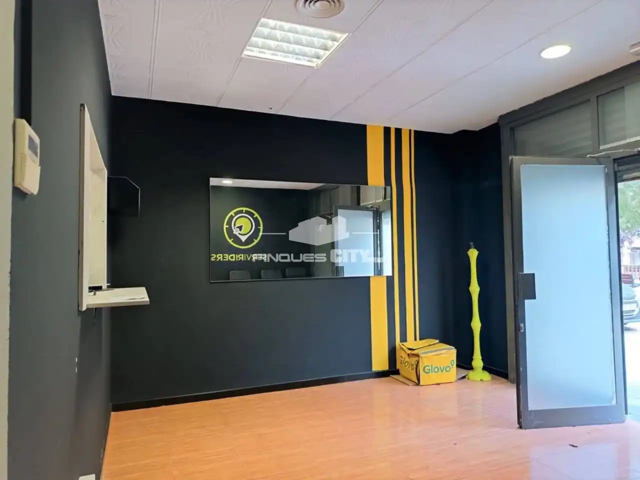 Business premises to rent in Plaza Reis Catòlics 11, imagen 3