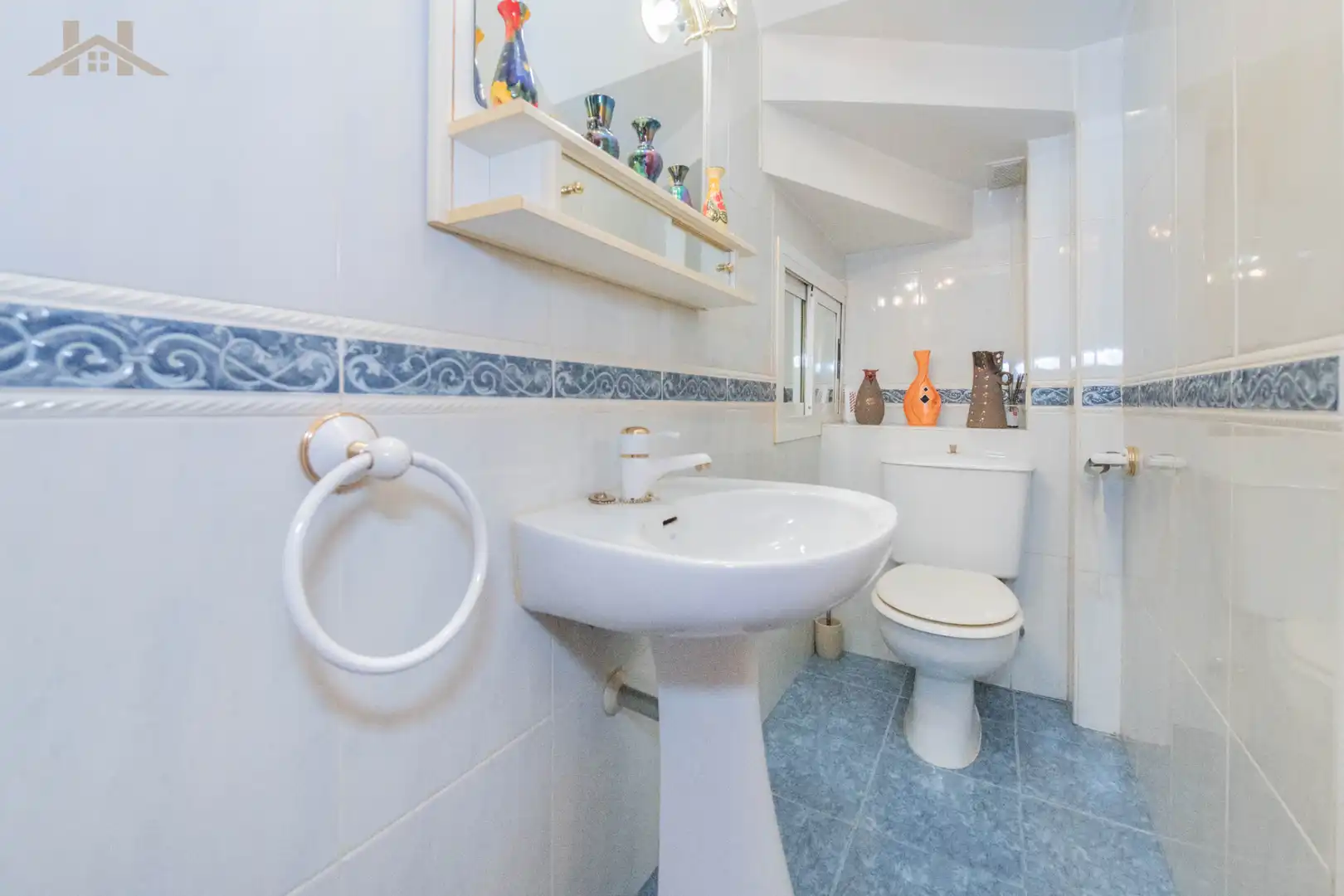 Bathroom of Houses for sale in Móstoles  with Air Conditioner, Heating and Private garden