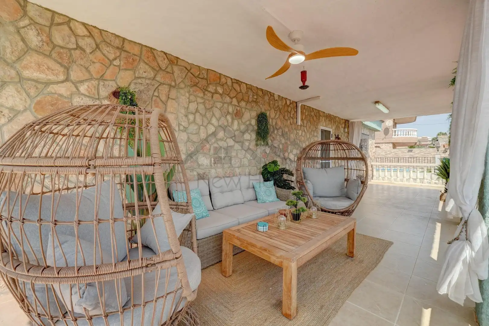 Terrace of Houses for sale in La Pobla de Vallbona  with Air Conditioner, Heating and Private garden