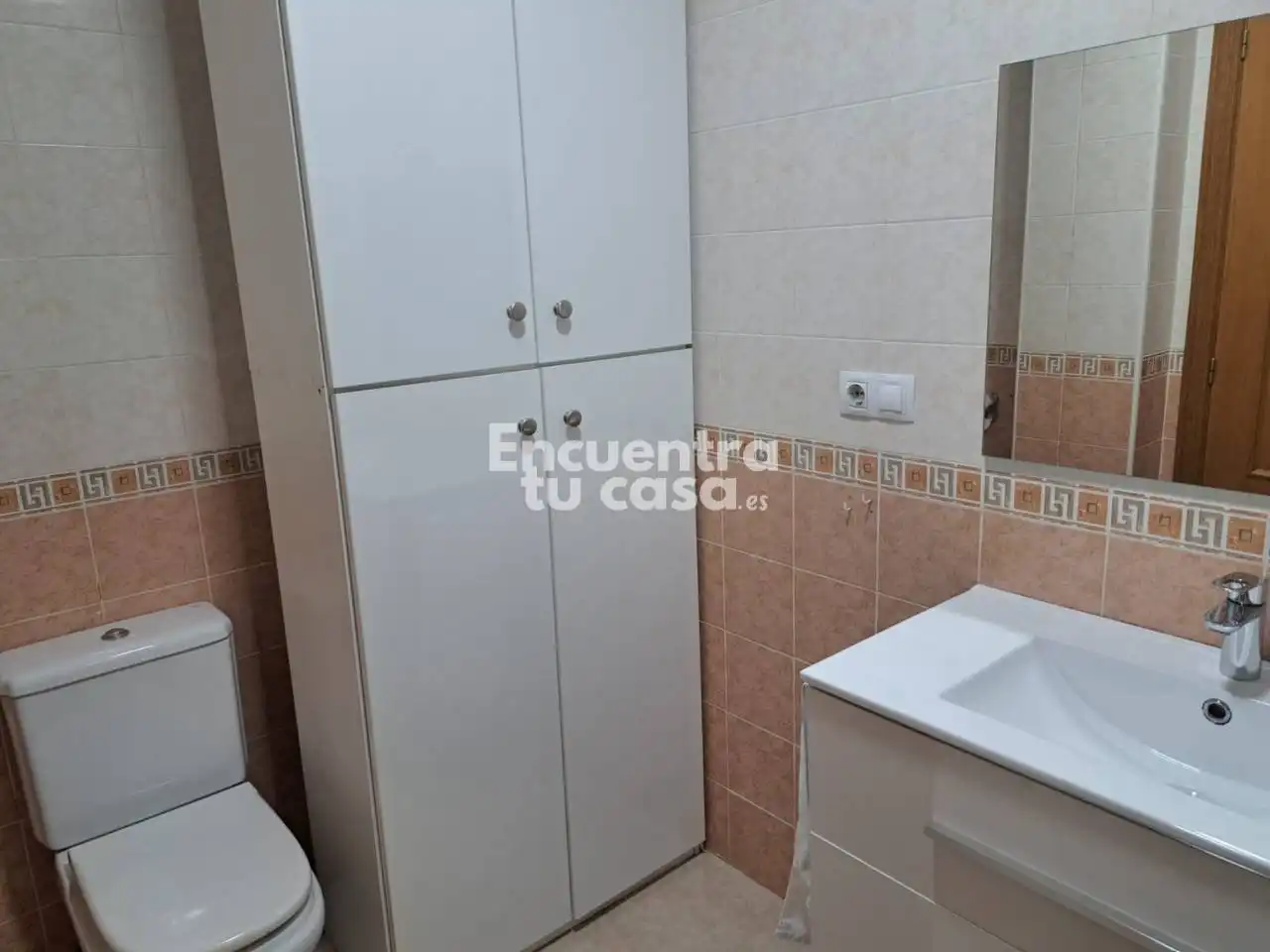 Habitación de Piso de alquiler en La Nucia con Aire acondicionado, Calefacción y Amueblado