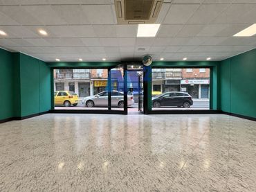 Business premises to rent in PABLO PICASSO
