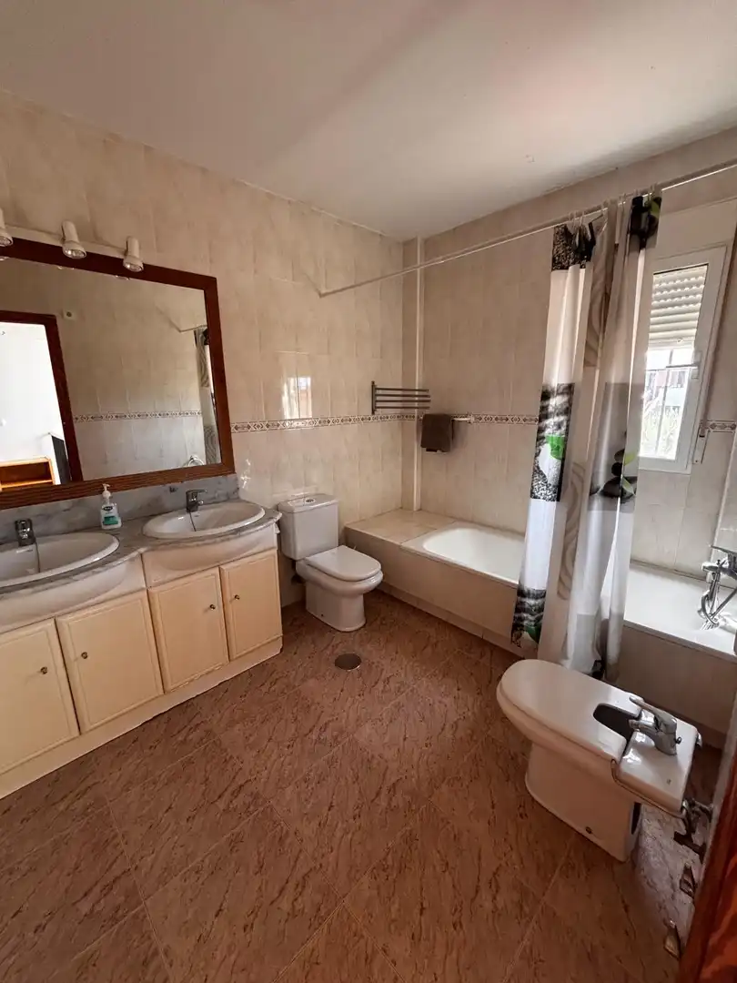 Villa con terrazza in vendita a Calle TUCUMAN 64, imagen 7