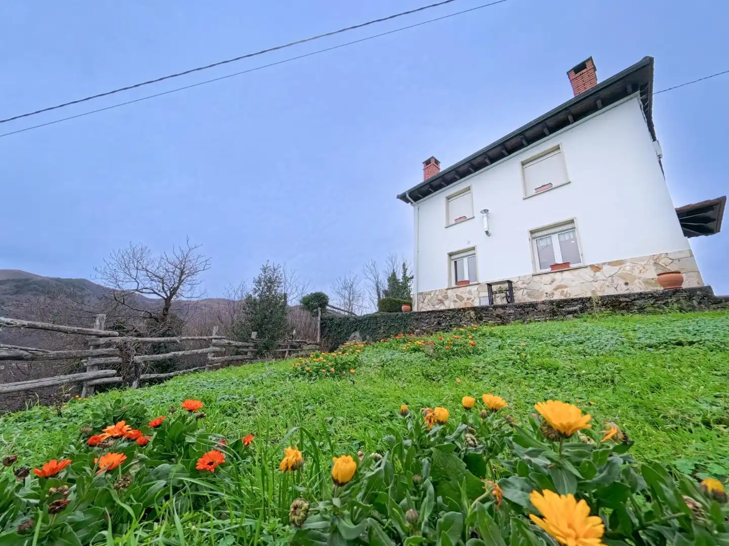Exterior view of Houses for sale in Aller  with Heating, Private garden and Parquet flooring