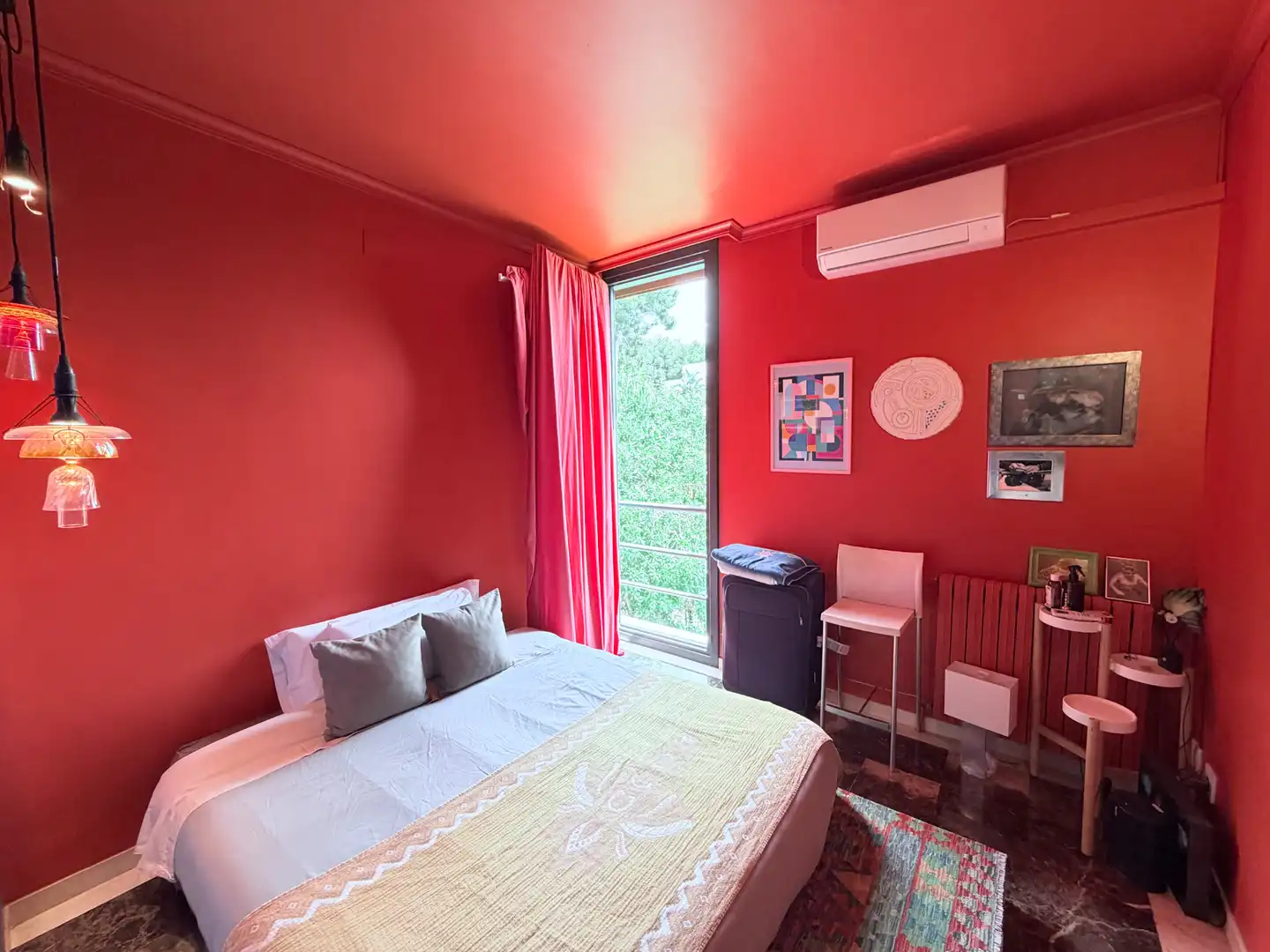 Schlafzimmer von Haus oder Chalet zum Verkauf in Castelldefels mit Klimaanlage, Heizung und Privatgarten