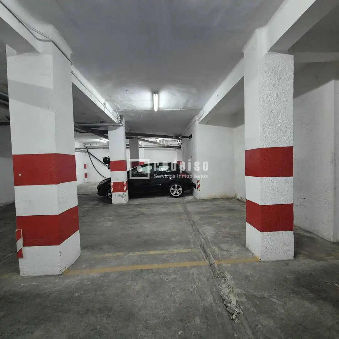 Parking de Garaje en venta en Sevilla