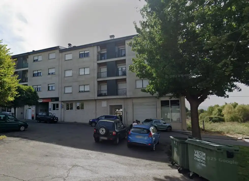 Flat for sale in Av de Castilla