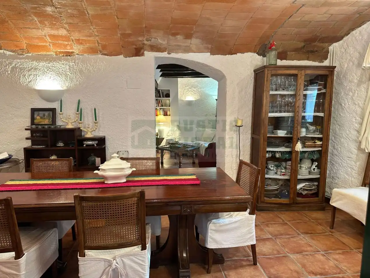 Comedor de Finca rústica en venta en Bellcaire d'Empordà con Aire acondicionado y Calefacción