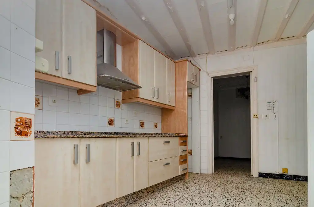 Piso en venta en C/ Obispo Urquinaona, El Pópulo - Santa María