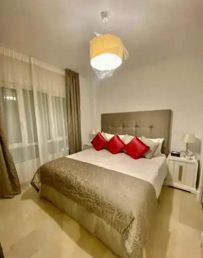 Dormitori de Dúplex en venda en Marbella amb Aire condicionat, Calefacció i Parquet