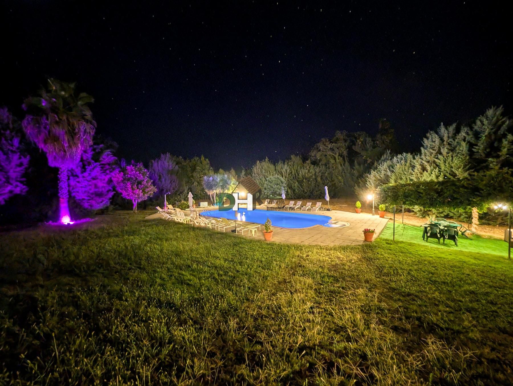 Garden of Building for sale in Cáceres Capital