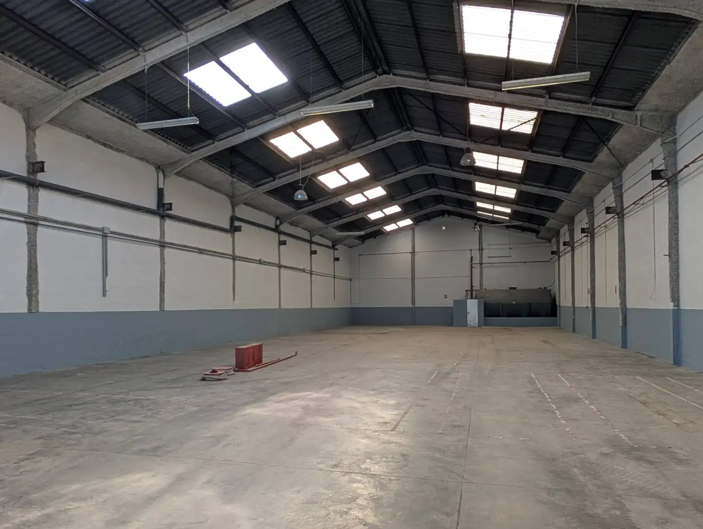 Industrial building to rent in Avinguda Comarques del País Valencià 173, imagen 8