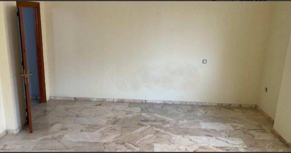 Dormitori de Apartament en venda en Cáceres Capital amb Calefacció