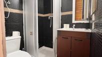 Bathroom of Flat for sale in  Madrid Capital  with Heating