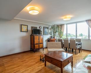 Living room of Flat for sale in Oviedo   with Heating and Storage room