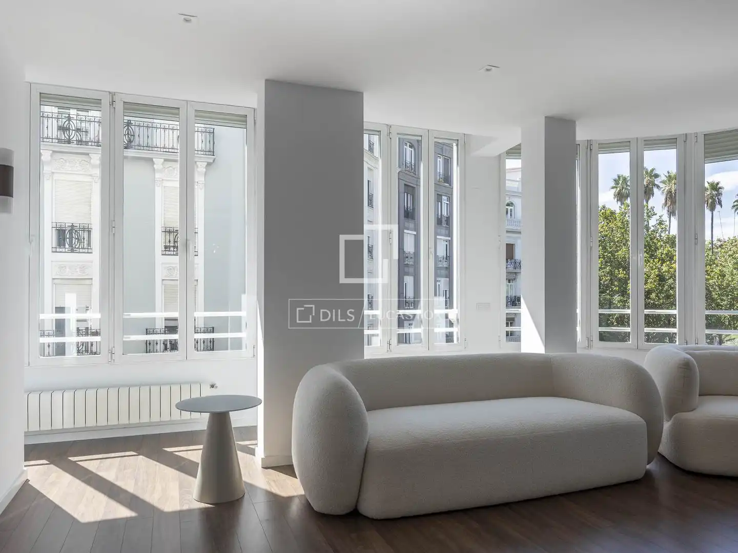 Living room of Flat for rent in Valencia  with Air Conditioner, Heating and Parquet flooring