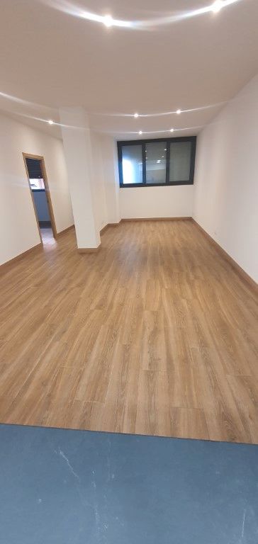 Planta baja for sale in Badalona  with Heating