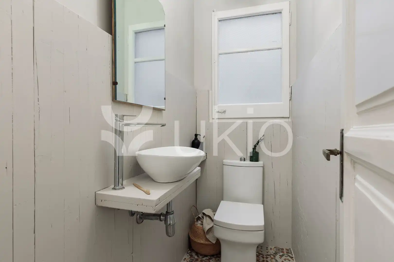 Bathroom of Apartments for rent in Barcelona  with Air Conditioner, Heating and Furnished