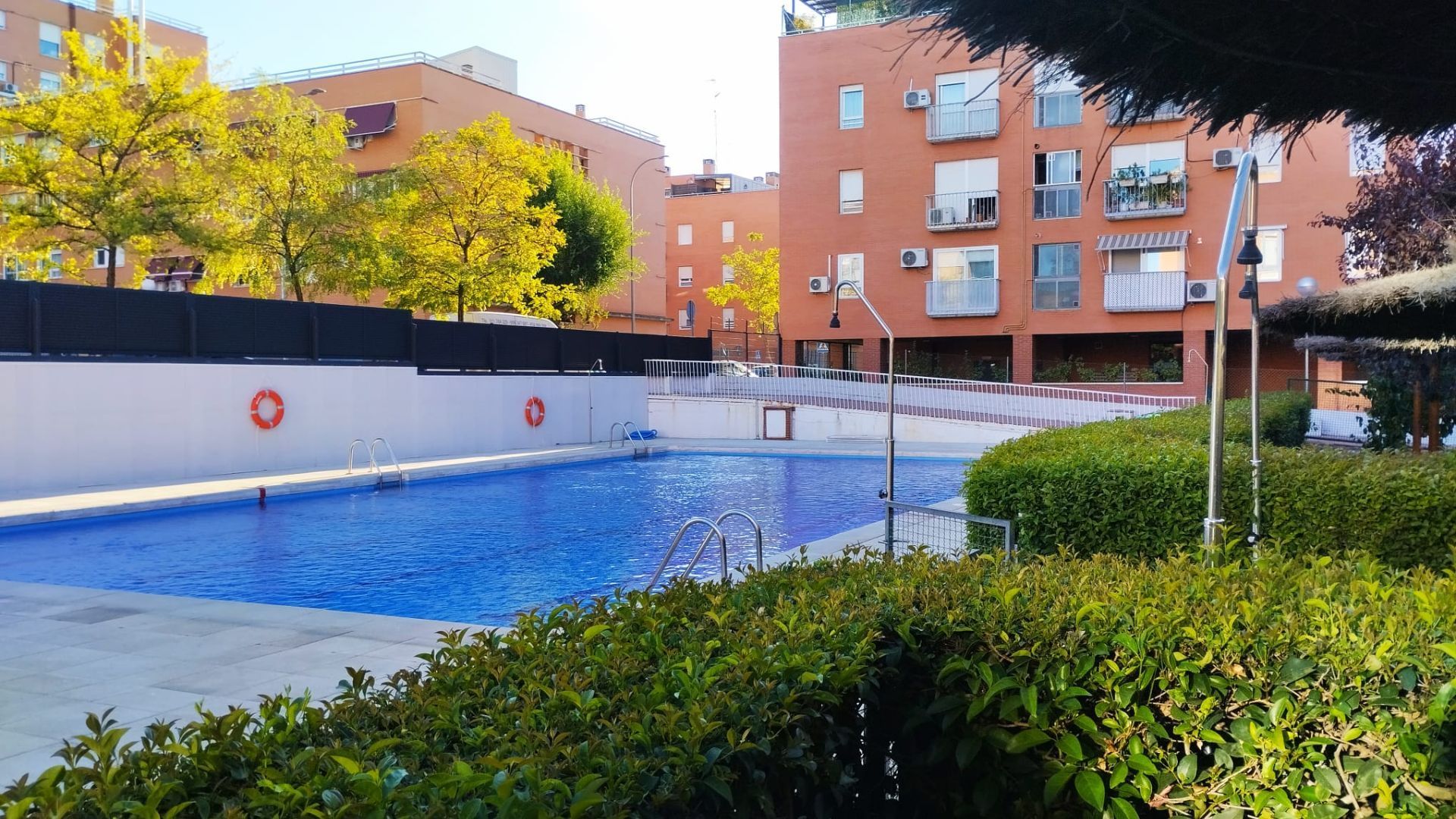 Piscina de Piso para compartir en Móstoles con Aire acondicionado, Calefacción y Amueblado