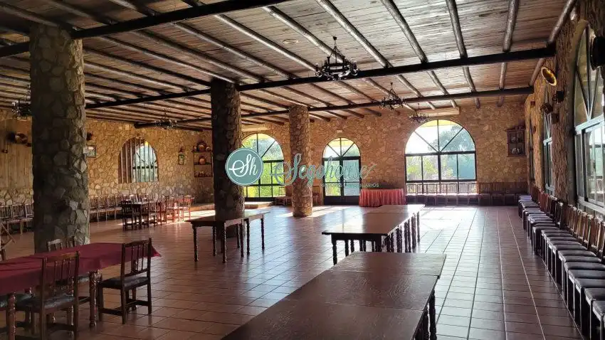 Gebäude zum Verkauf in Valencia de Alcántara