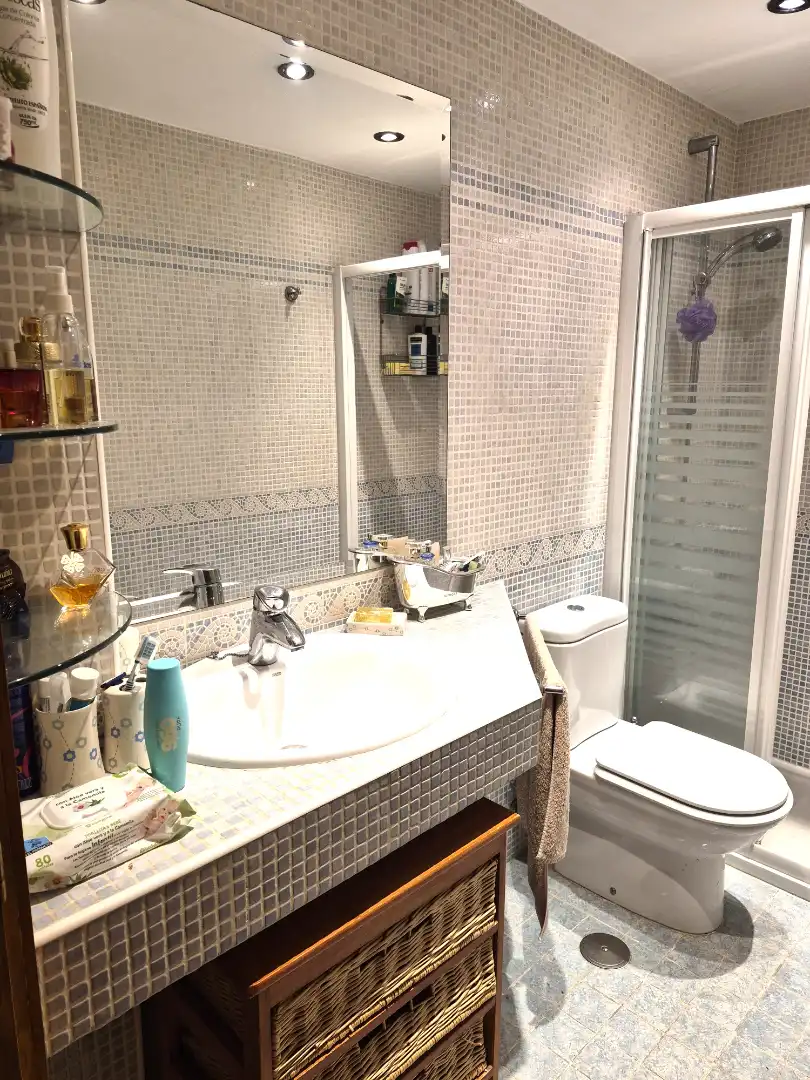 Baño de Piso en venta en San Fernando de Henares con Aire acondicionado, Calefacción y Parquet
