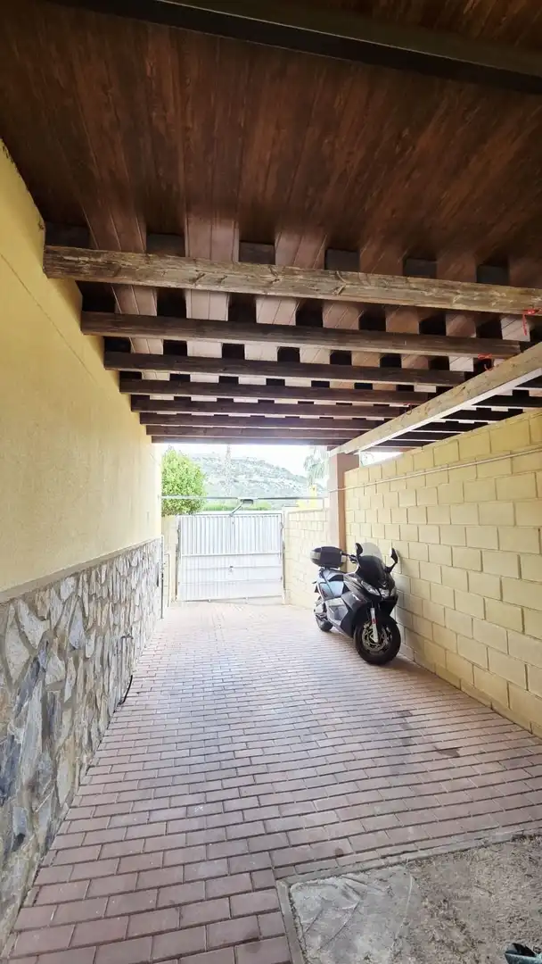 Terrasse von Haus oder Chalet zum Verkauf in La Nucia mit Klimaanlage, Heizung und Privatgarten