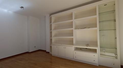 Photo 4 of Flat to rent in Isabel de Valois, Sanchinarro, Madrid