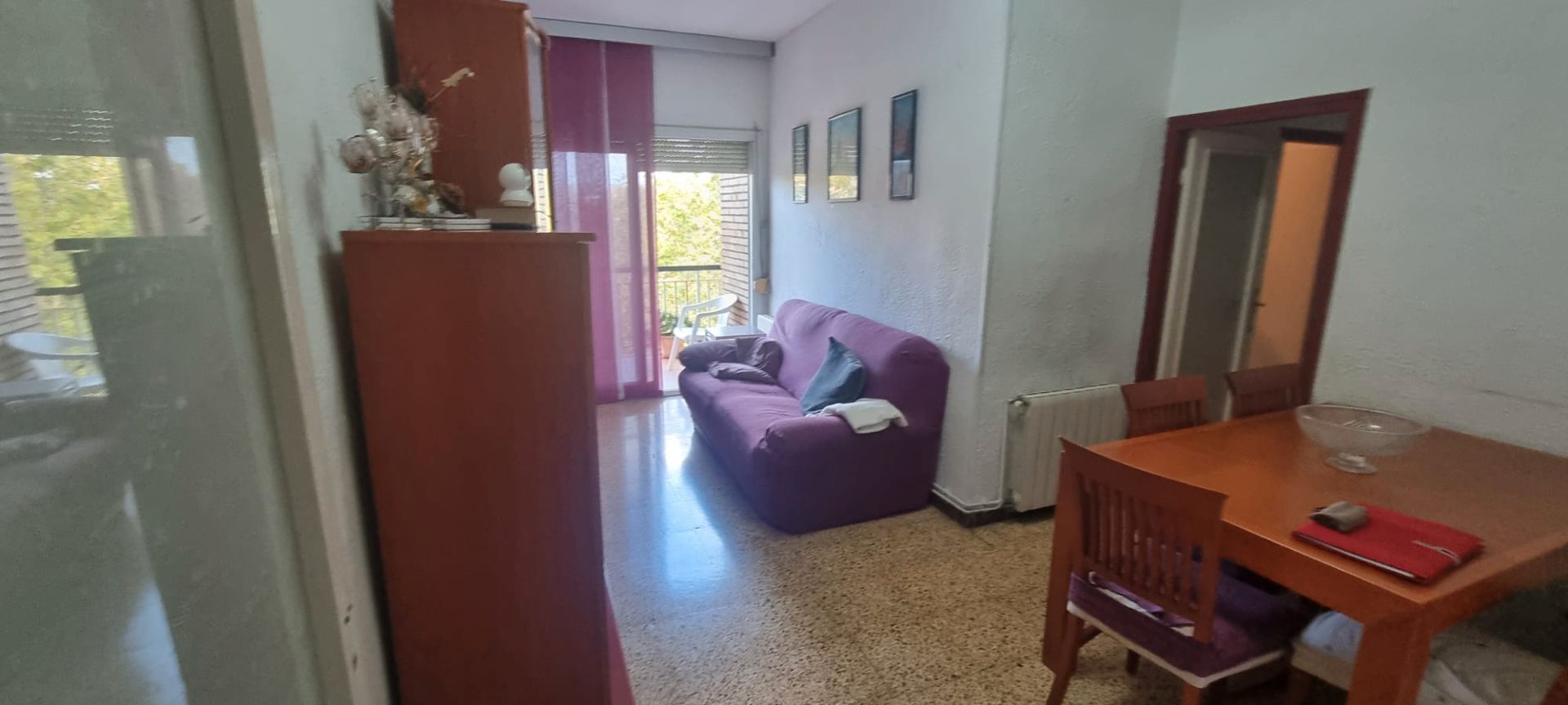 Living room of Flat for sale in Badalona  with Air Conditioner, Heating and Balcony